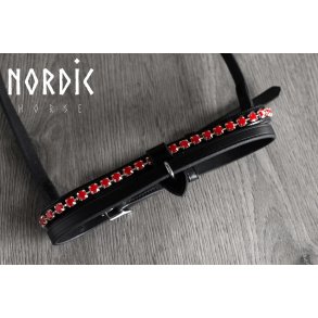 Komb.nserem med rde sten