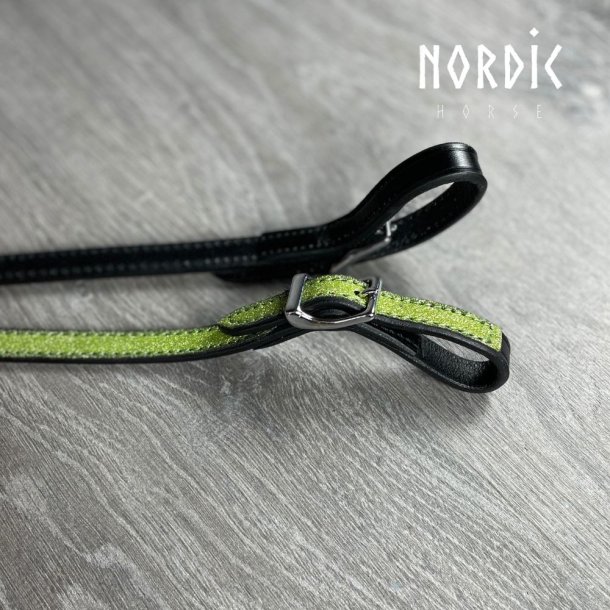 Nakkestykke med grn glitter