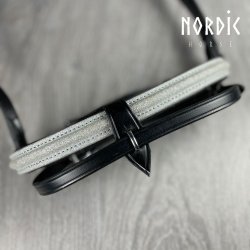 Komb. n�serem med s�lv glitter