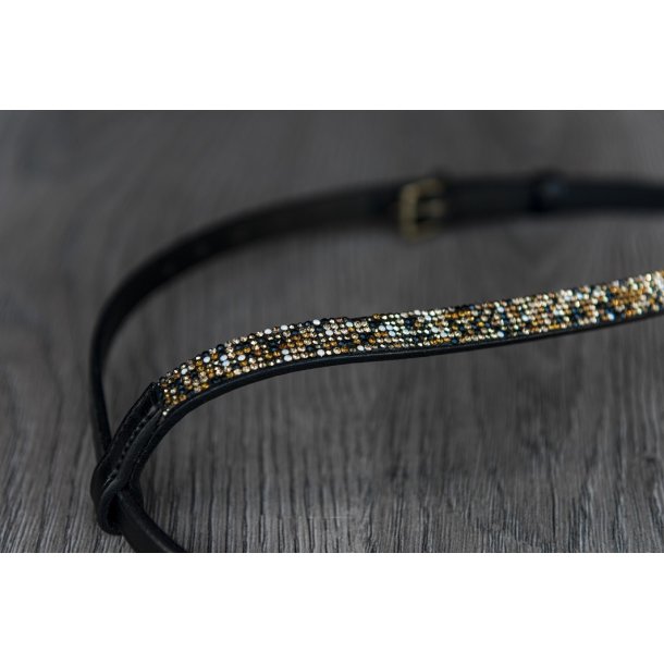 Nakkestykke med 4 rk. mix sten