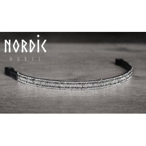 pandebnd med rkker af sm sten i sort og hvid