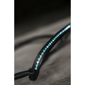 Engelsk nserem med bl opaque sten