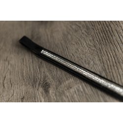 Pandebnd med sm sten og metalstribe