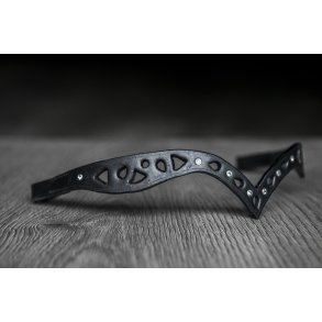 Pandebnd 4, med hulmnster og sten