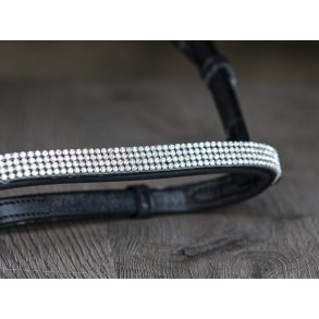 Engelsk nserem med 4 rk. overside sten